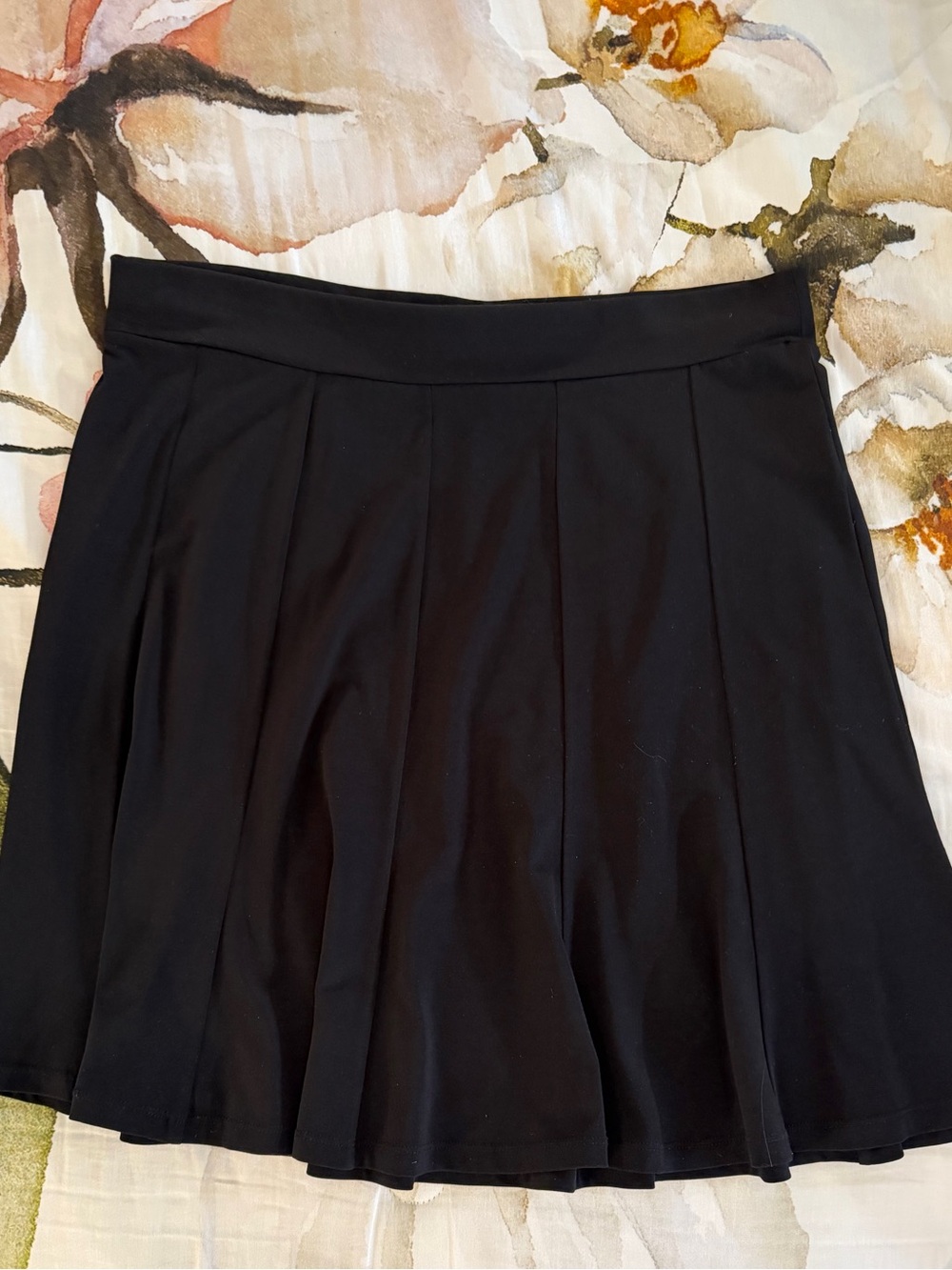 White House Black Market Black Skater Style A-line Pleated Mini Skirt